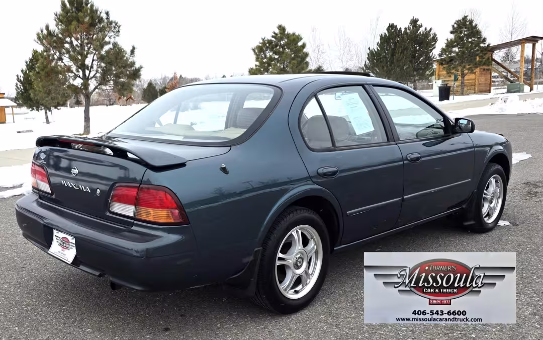 1998 Nissan Maxima - JN1CA21A1WT307040 - Image #2