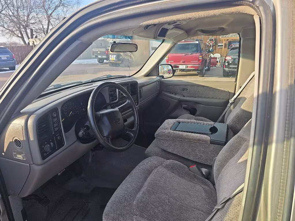 1999 Chevrolet Silverado 1500 - 1GCEK19V5XE109152 - Image #7