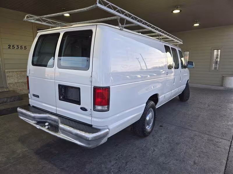 2001 Ford Econoline - 1FTNS24281HB24544 - Image #4