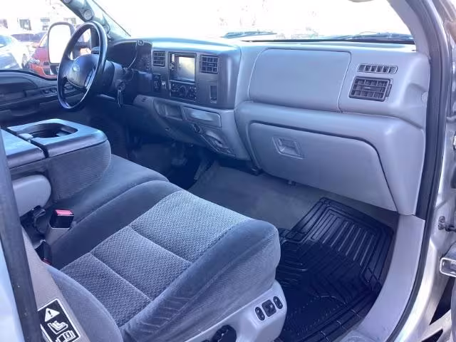 2002 Ford F-250 SD - 1FTNW21F02EA06213 - Image #1