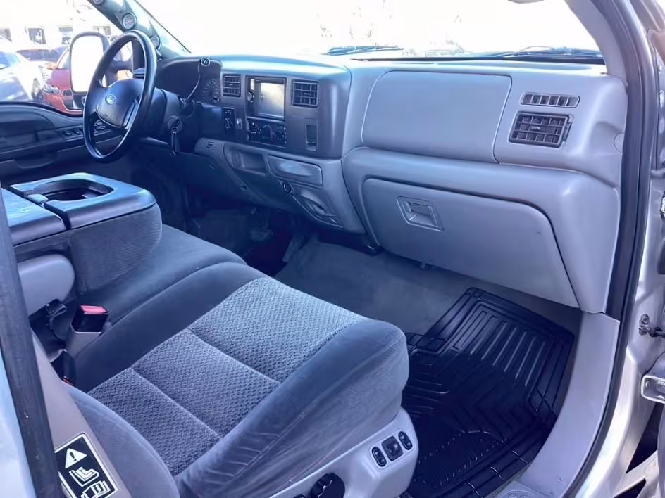2002 Ford F-250 SD - 1FTNW21F02EA06213 - Image #23