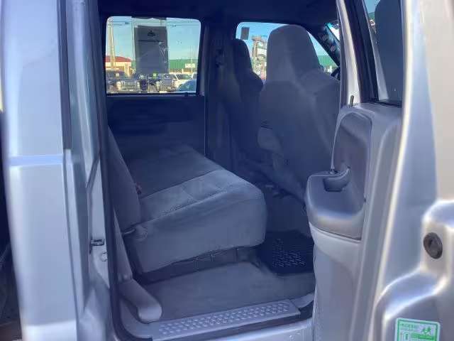 2002 Ford F-250 SD - 1FTNW21F02EA06213 - Image #42