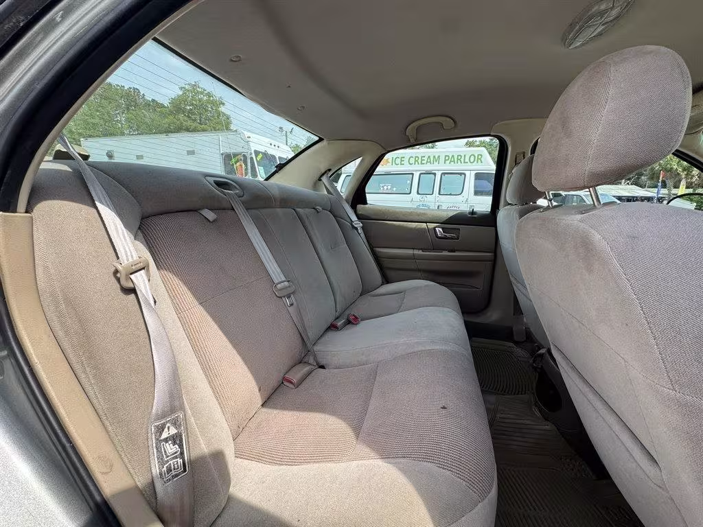 2002 Ford Taurus - 1FAFP55292A252264 - Image #21
