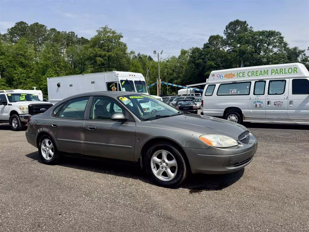 2002 Ford Taurus - 1FAFP55292A252264 - Image #3