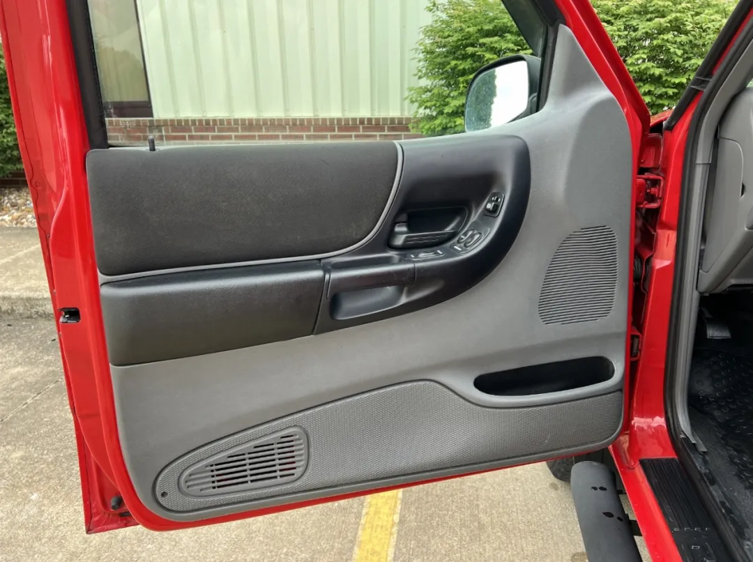 2004 Ford Ranger - 1FTYR11U14TA17782 - Image #11