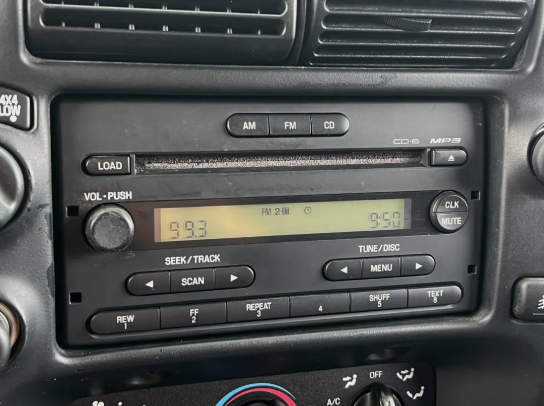 2004 Ford Ranger - 1FTYR11U14TA17782 - Image #21