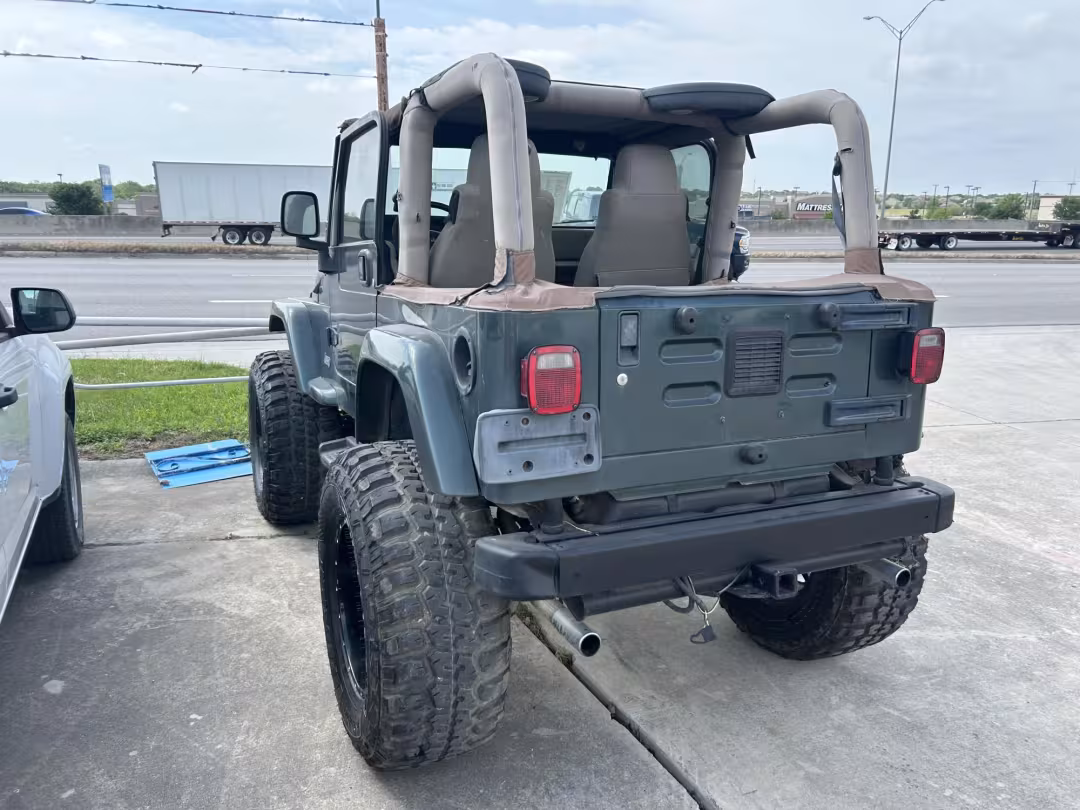 2004 Jeep Wrangler - 1J4FA59S24P767171 - Image #1