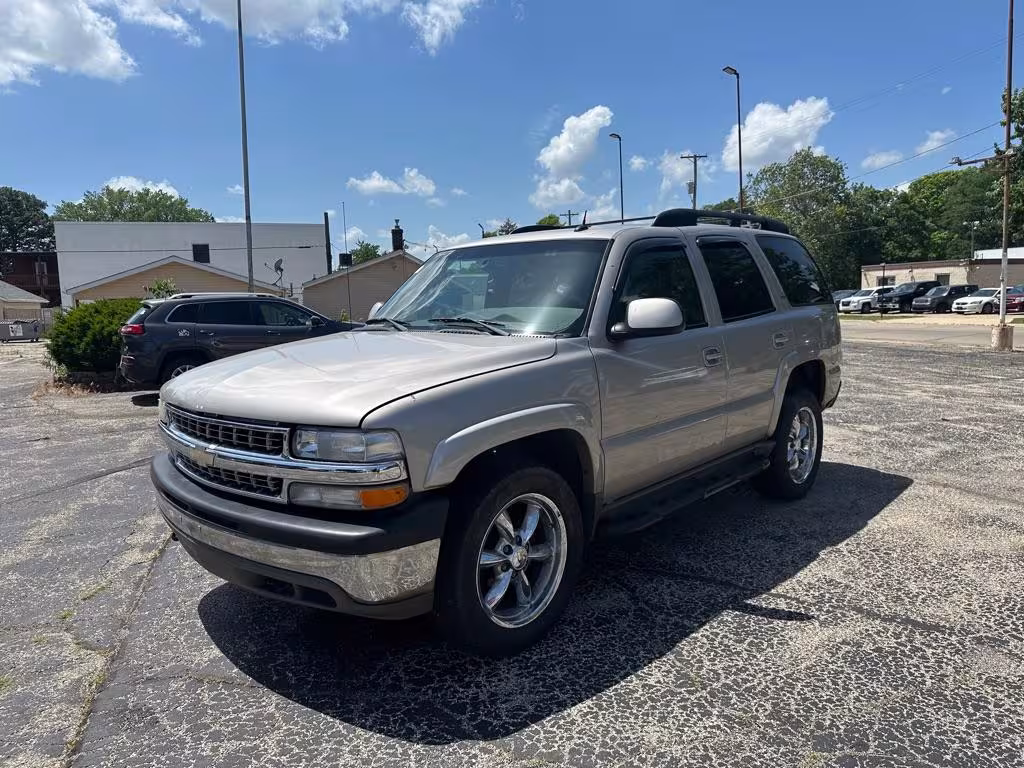 2005 Chevrolet Tahoe - 1GNEK13T05R197936 - Image #1