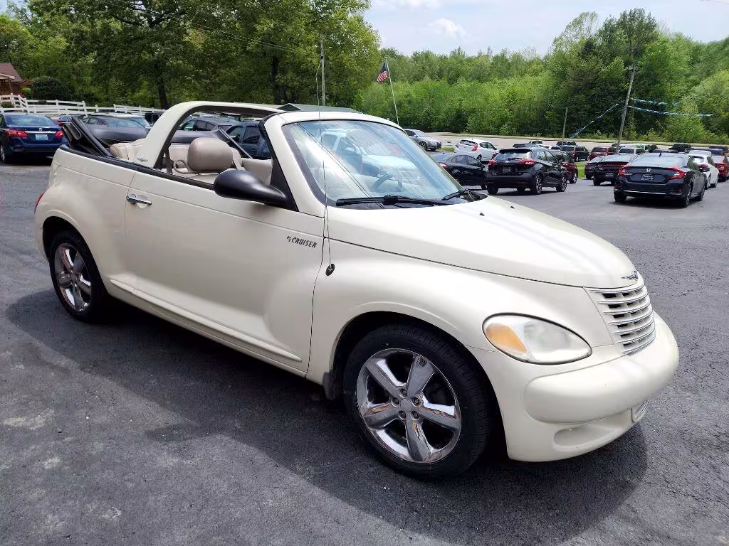 2005 Chrysler PT Cruiser - 3C3AY75S85T307057 - Image #9