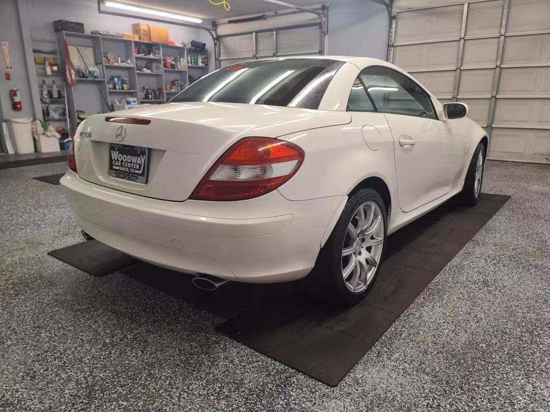 2005 Mercedes-Benz SLK - WDBWK56FX5F071948 - Image #5