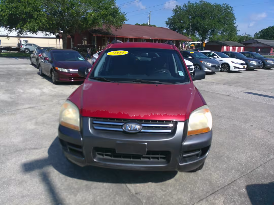 2006 Kia Sportage - KNDJF724267229758 - Image #1