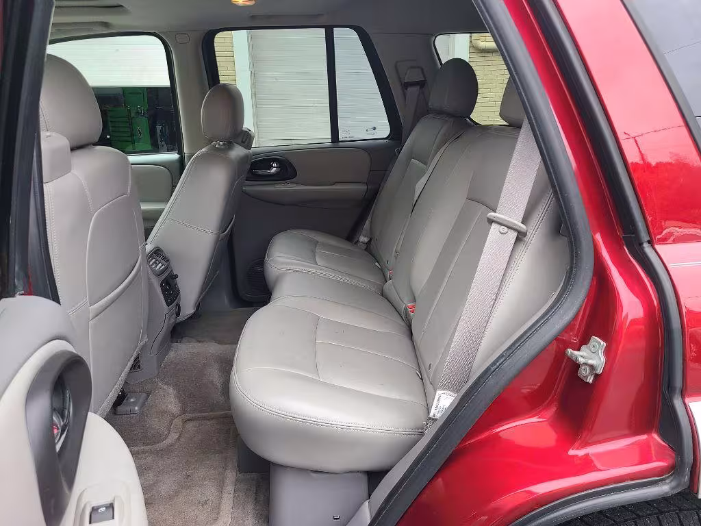 2007 Chevrolet TrailBlazer - 1GNDT13S872172245 - Image #8