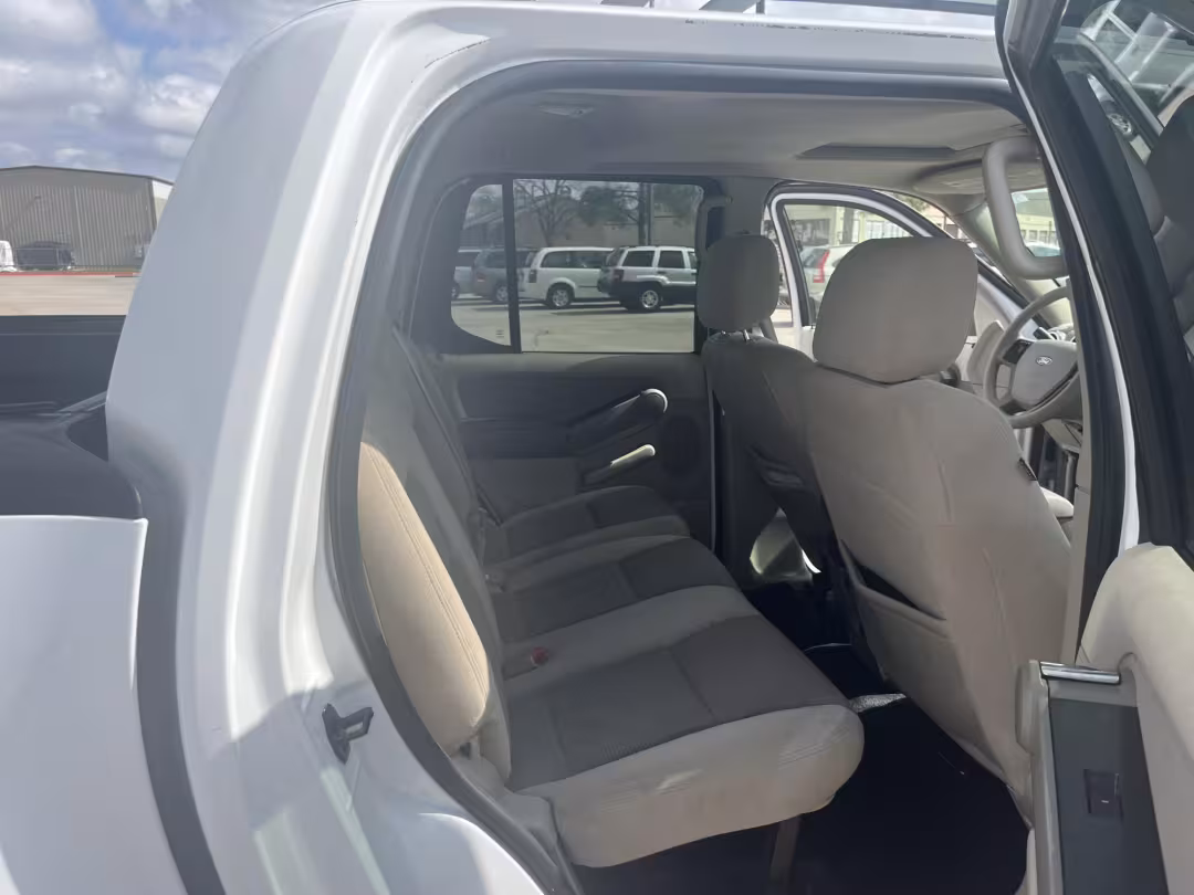 2007 Ford Explorer Sport Trac - 1FMEU31K27UA27338 - Image #12
