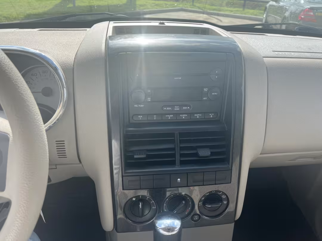 2007 Ford Explorer Sport Trac - 1FMEU31K27UA27338 - Image #15