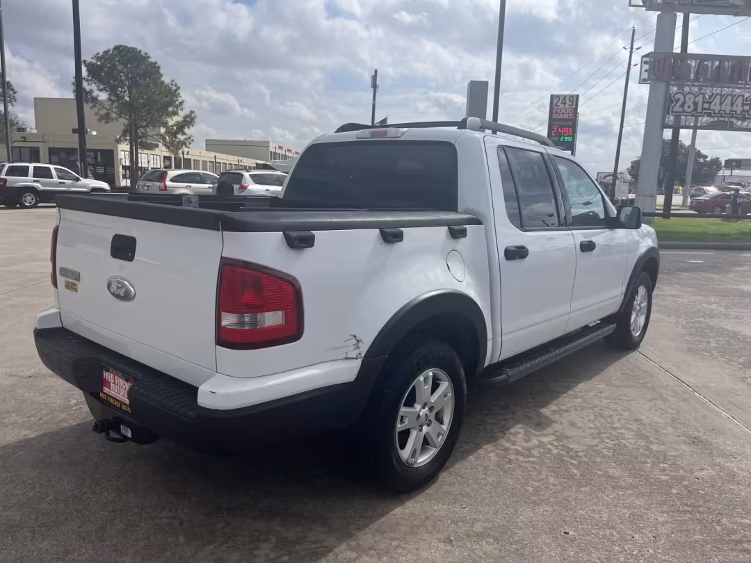 2007 Ford Explorer Sport Trac - 1FMEU31K27UA27338 - Image #4