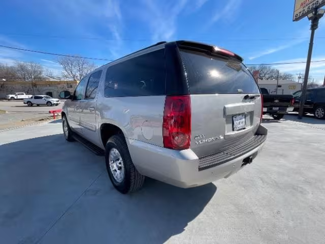 2007 GMC Yukon XL - 1GKFC16017J246112 - Image #18