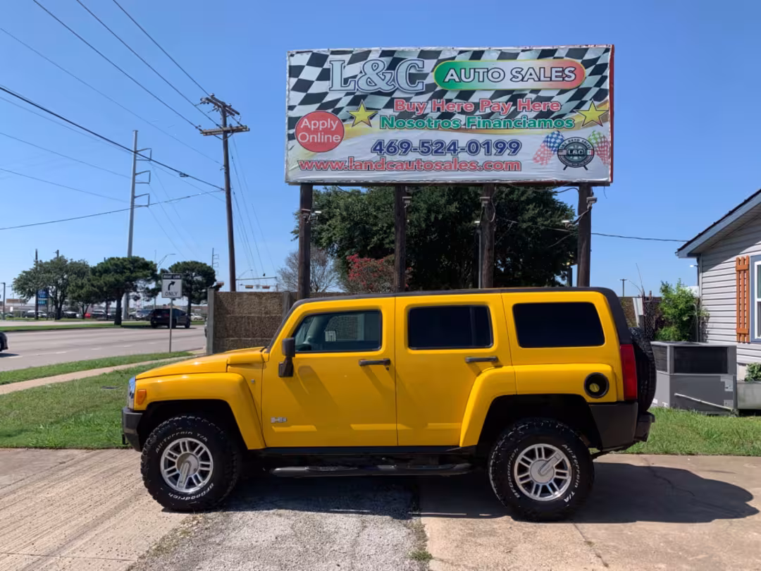 2007 Hummer H3 - 5GTDN13E378199775 - Image #1