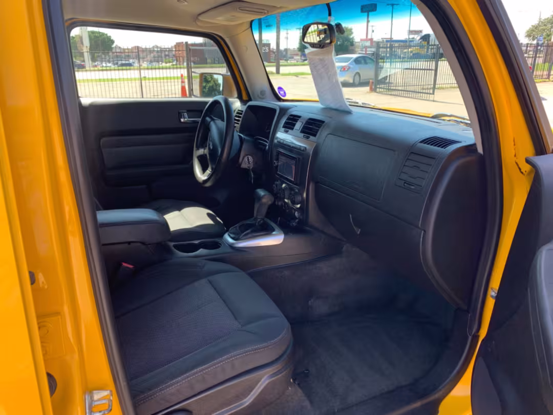 2007 Hummer H3 - 5GTDN13E378199775 - Image #12