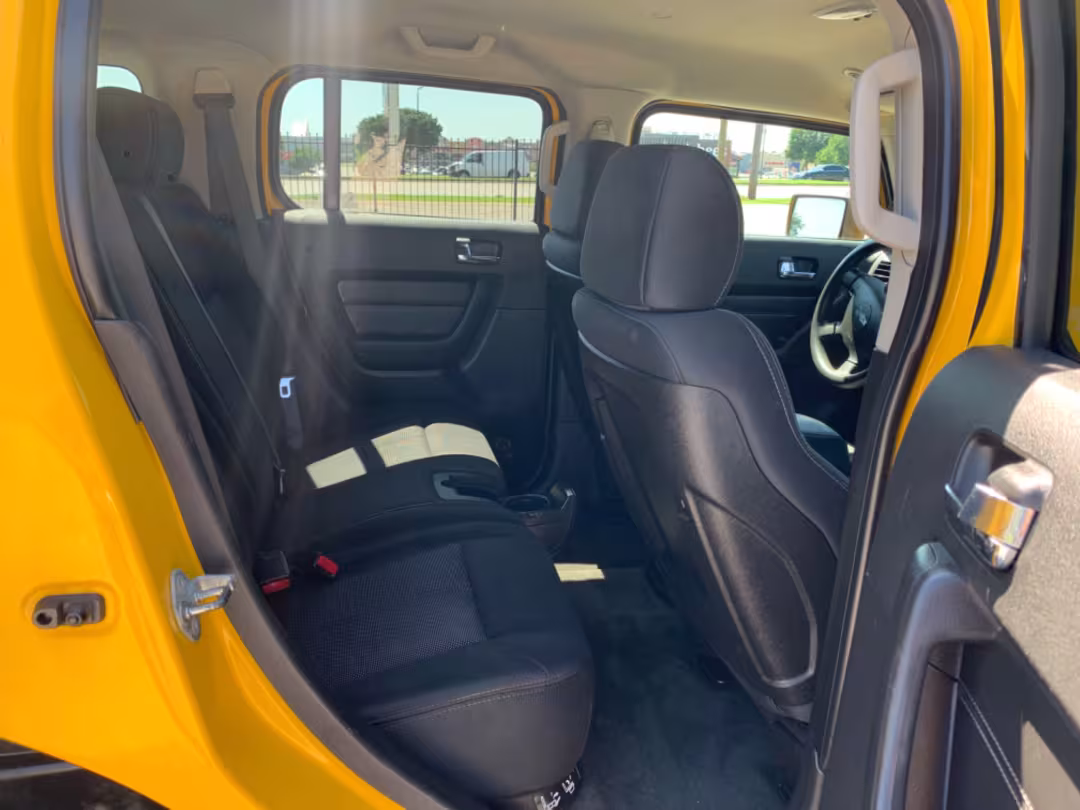 2007 Hummer H3 - 5GTDN13E378199775 - Image #13