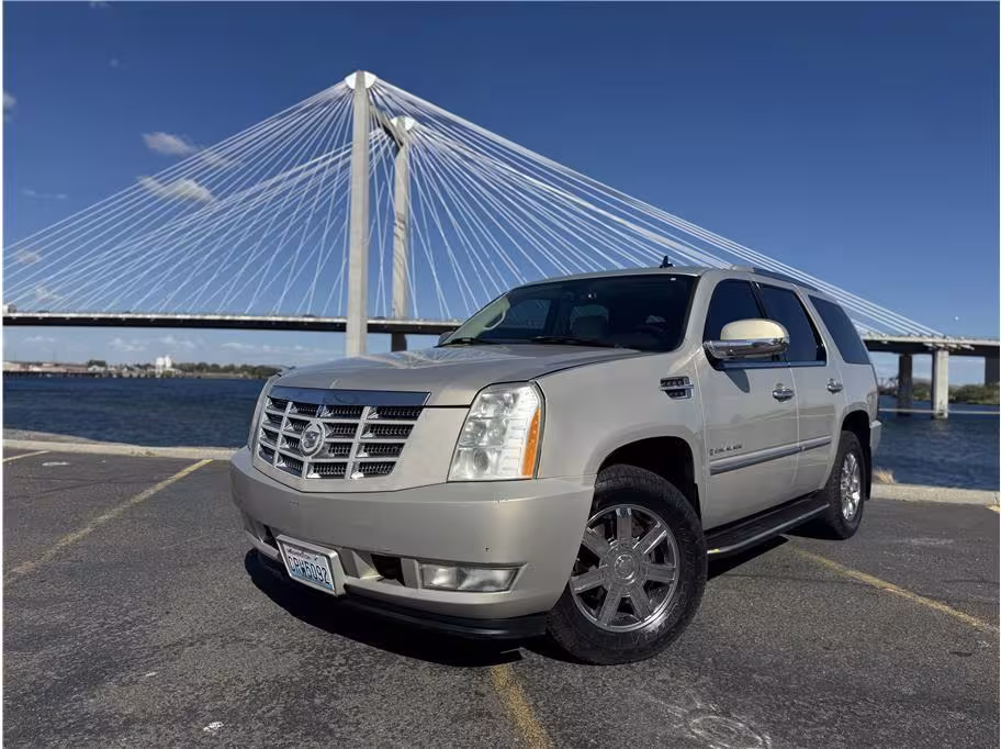 2008 Cadillac Escalade - 1GYFK63868R170406 - Image #1