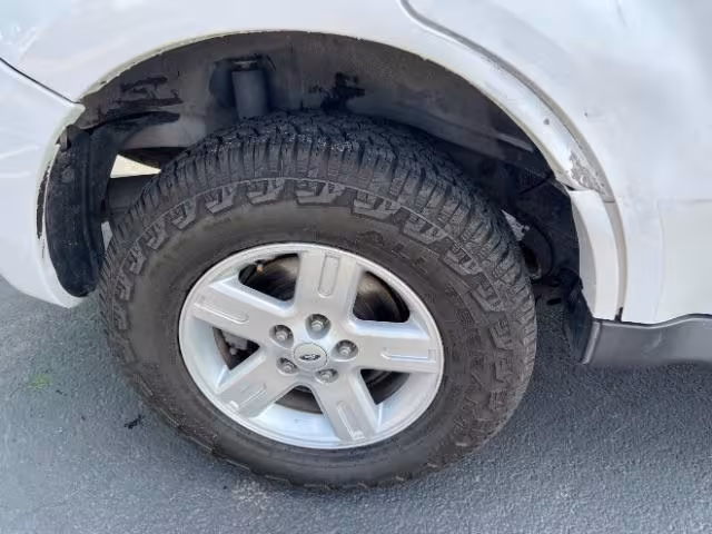 2008 Ford Escape Hybrid - 1FMCU49H98KC40113 - Image #18