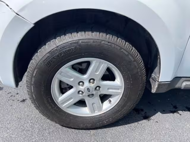 2008 Ford Escape Hybrid - 1FMCU49H98KC40113 - Image #22