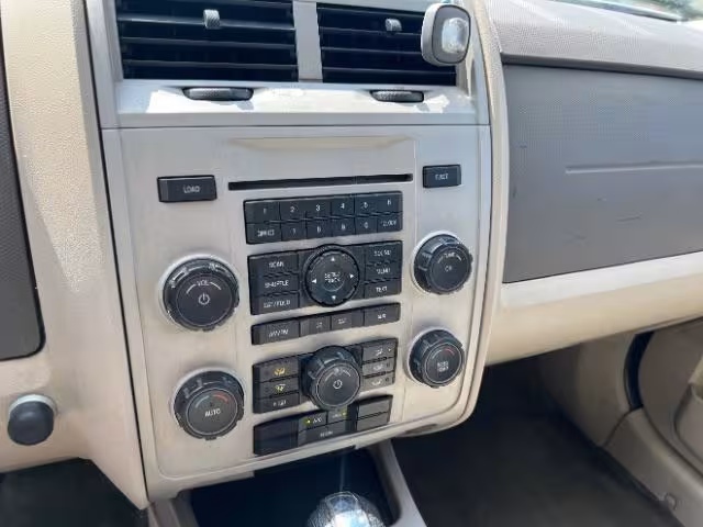 2008 Ford Escape Hybrid - 1FMCU49H98KC40113 - Image #6