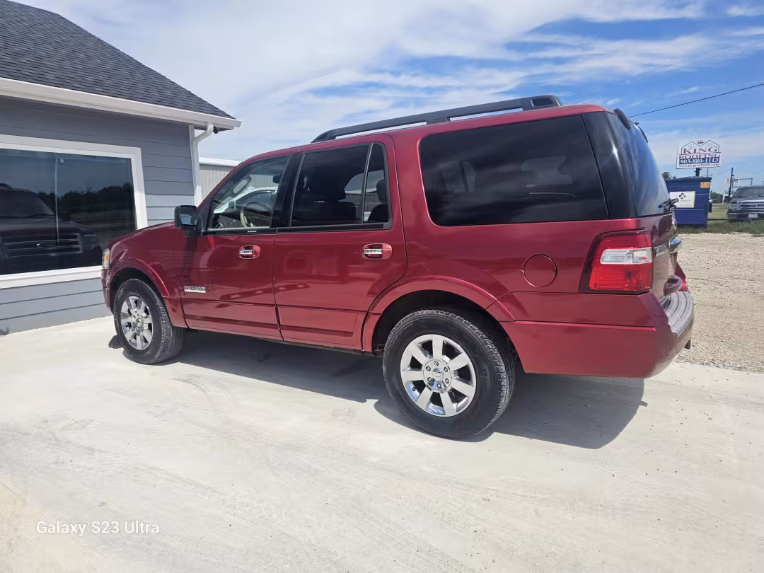 2008 Ford Expedition - 1FMFU15558LA27791 - Image #4