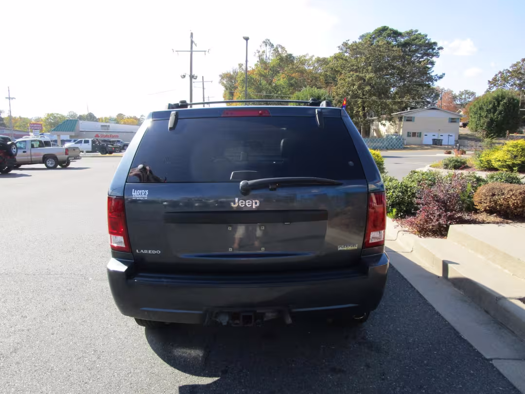 2008 Jeep Grand Cherokee - 1J8HS48N28C164339 - Image #3