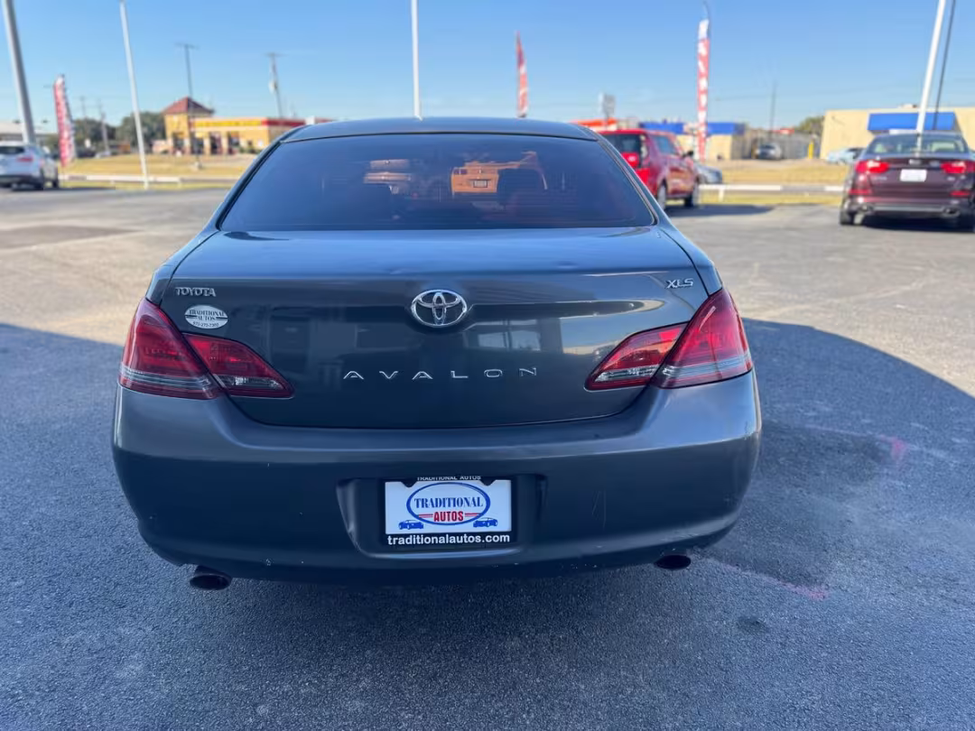 2008 Toyota Avalon - 4T1BK36B68U304897 - Image #5