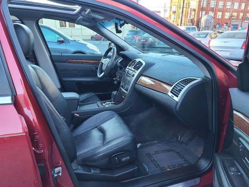 2009 Cadillac SRX - 1GYEE437090100534 - Image #8