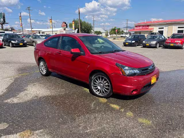 2009 Ford Focus - 1FAHP33NX9W145893 - Image #3