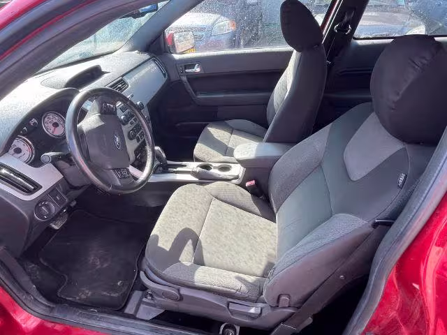 2009 Ford Focus - 1FAHP33NX9W145893 - Image #7