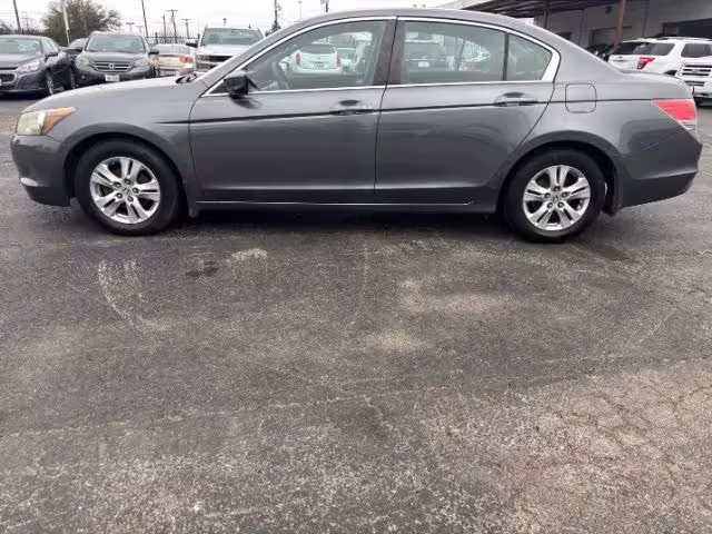 2010 Honda Accord - 1HGCP2F47AA009922 - Image #3