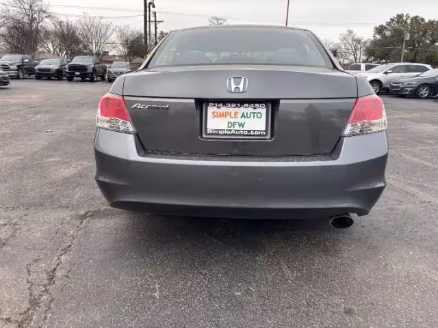2010 Honda Accord - 1HGCP2F47AA009922 - Image #4