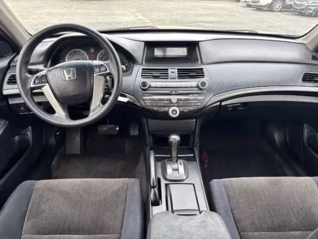 2010 Honda Accord - 1HGCP2F47AA009922 - Image #5