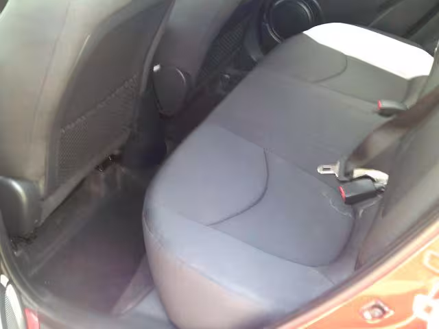 2010 Kia Soul - KNDJT2A26A7172159 - Image #6