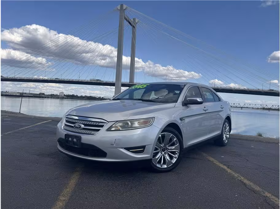 2011 Ford Taurus - 1FAHP2FW6BG111528 - Image #16