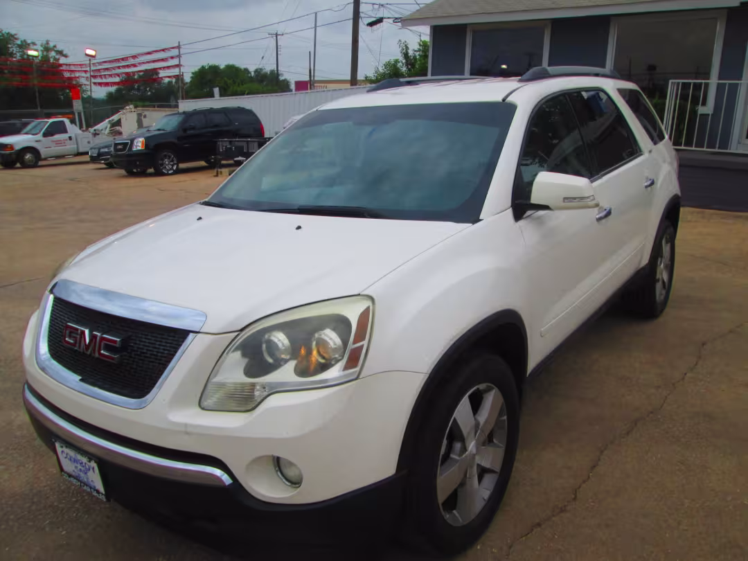 2011 GMC Acadia - 1GKKRSED1BJ111339 - Image #1
