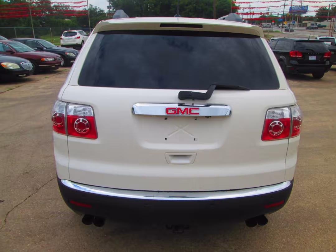 2011 GMC Acadia - 1GKKRSED1BJ111339 - Image #6