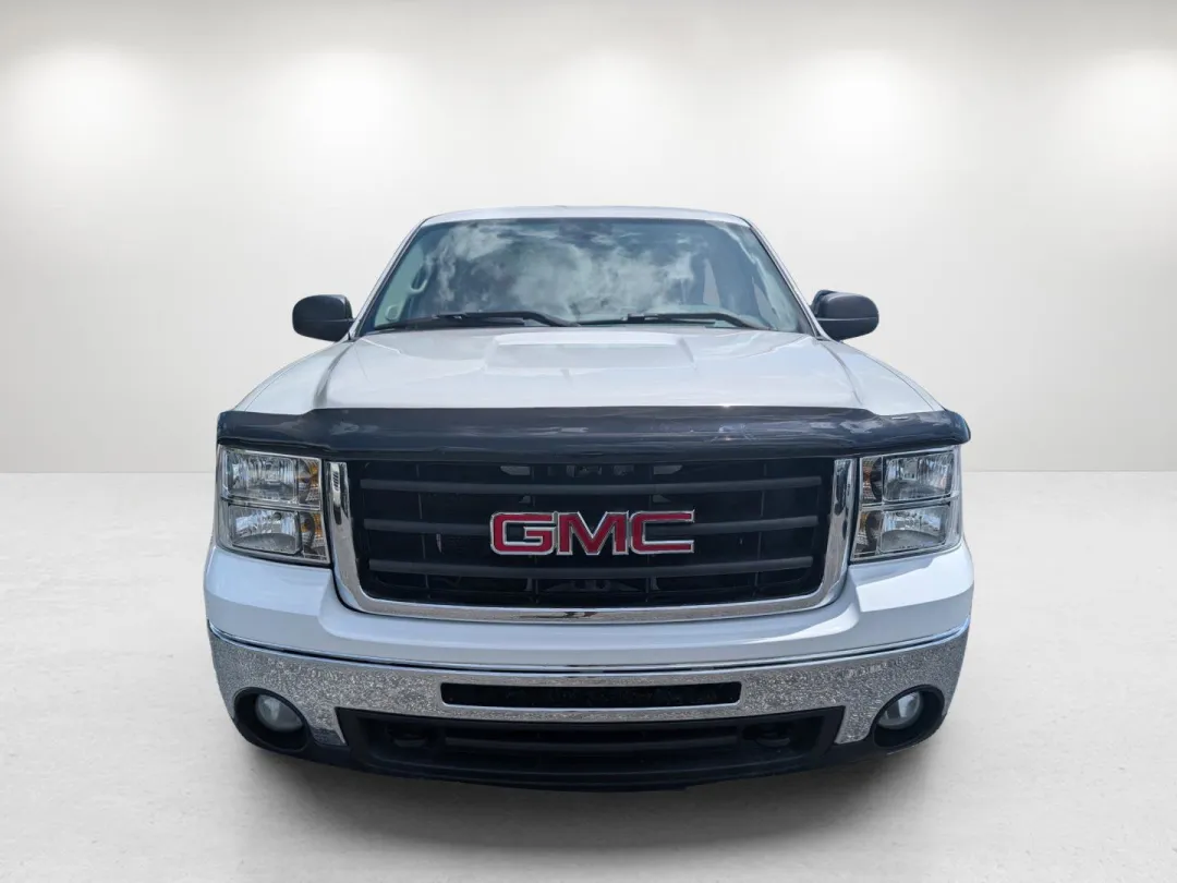 2011 GMC Sierra 1500 - 1GTN1TEX8BZ109072 - Image #3