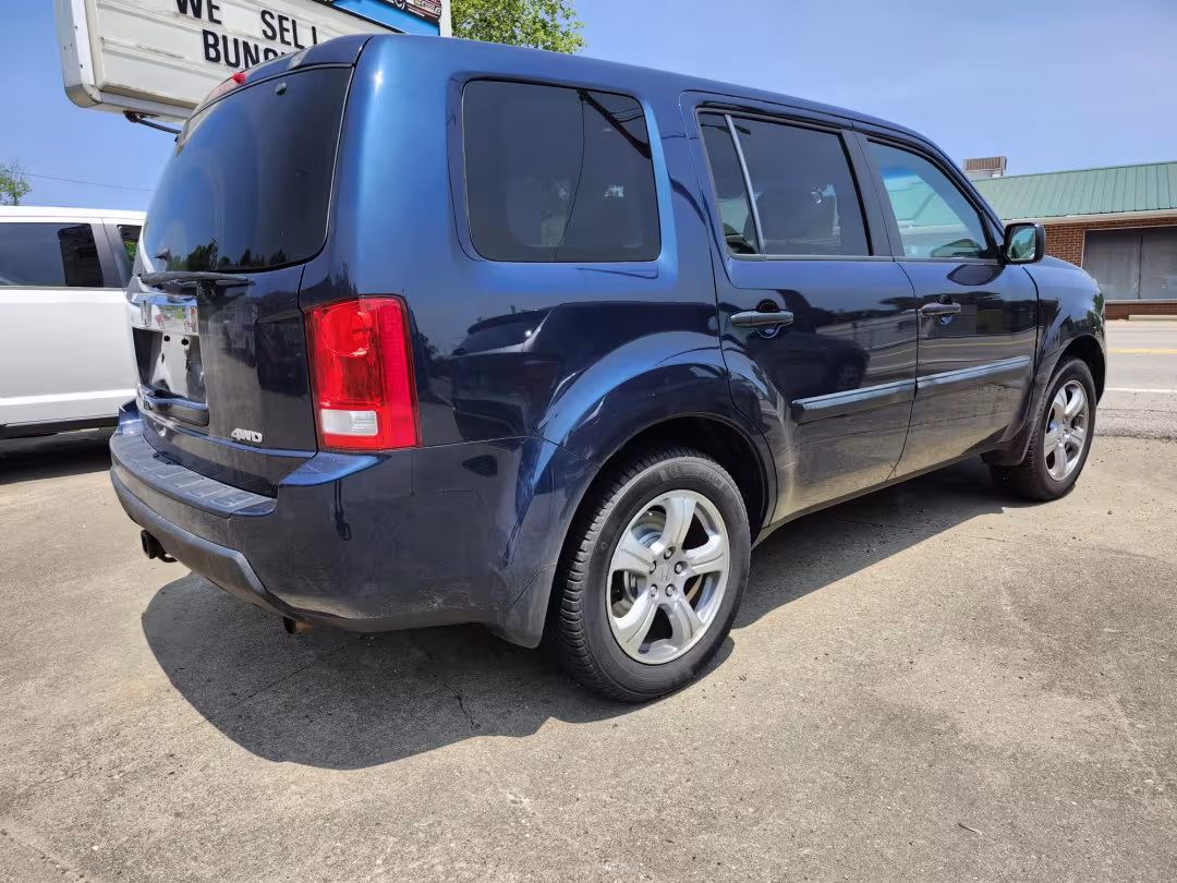 2011 Honda Pilot - 5FNYF4H29BB016751 - Image #2