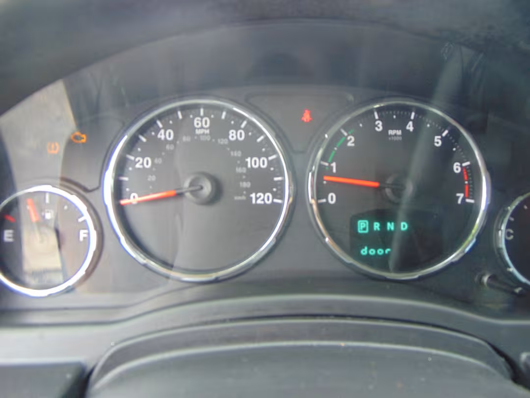 2011 Jeep Liberty - 1J4PN2GK9BW523529 - Image #10
