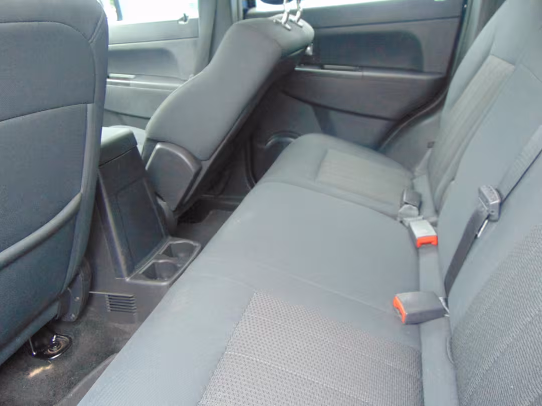 2011 Jeep Liberty - 1J4PN2GK9BW523529 - Image #11