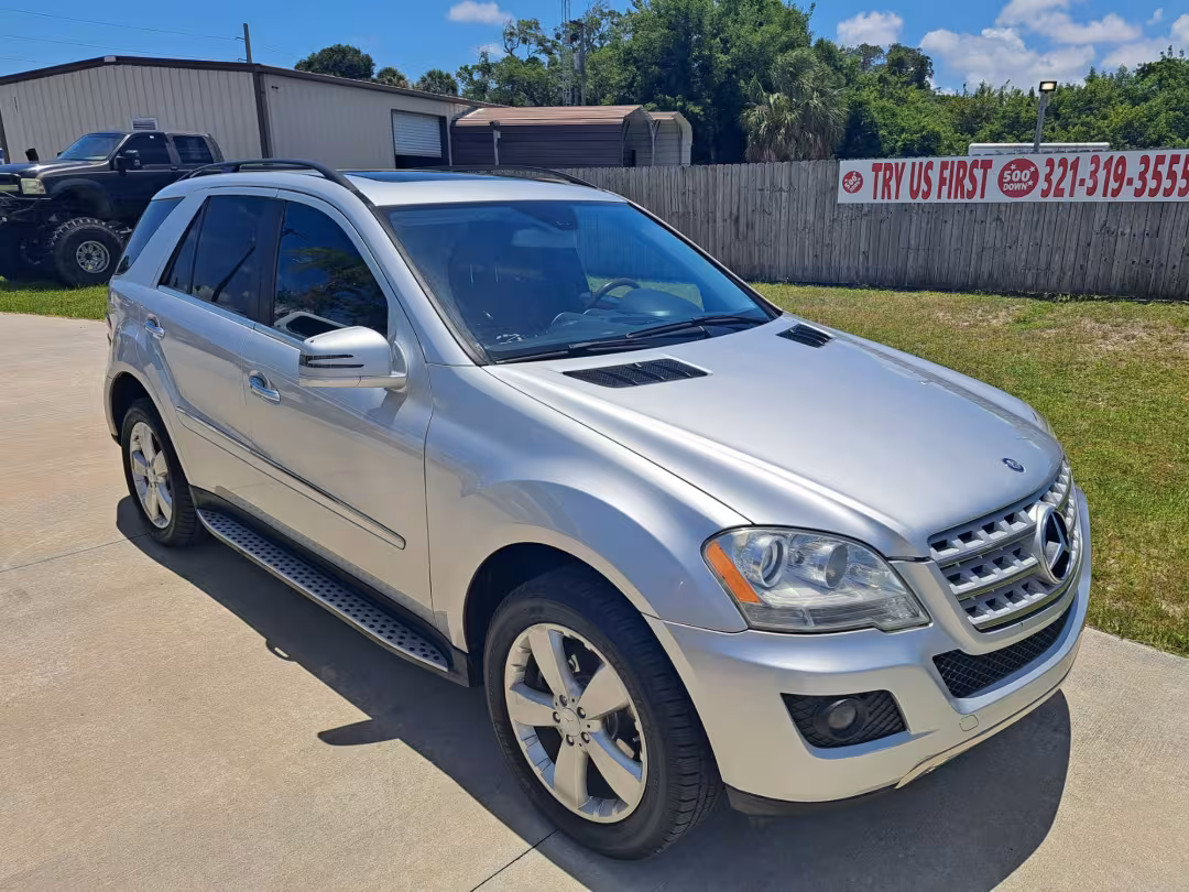 2011 Mercedes-Benz M-Class - 4JGBB5GB5BA729448 - Image #2