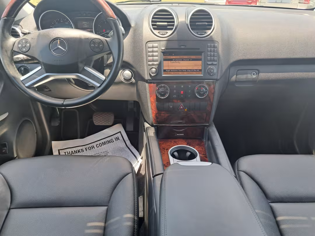 2011 Mercedes-Benz M-Class - 4JGBB5GB5BA729448 - Image #3
