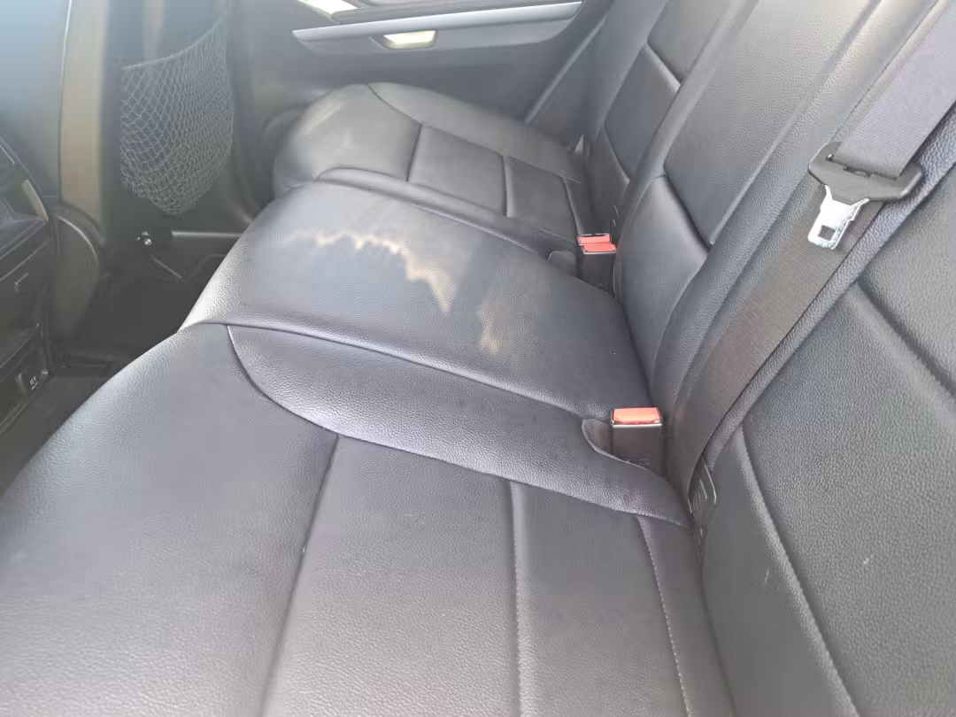 2011 Mercedes-Benz M-Class - 4JGBB5GB5BA729448 - Image #5