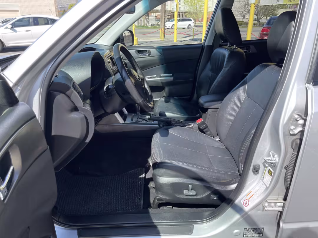 2011 Subaru Forester - JF2SHBEC5BH742822 - Image #12