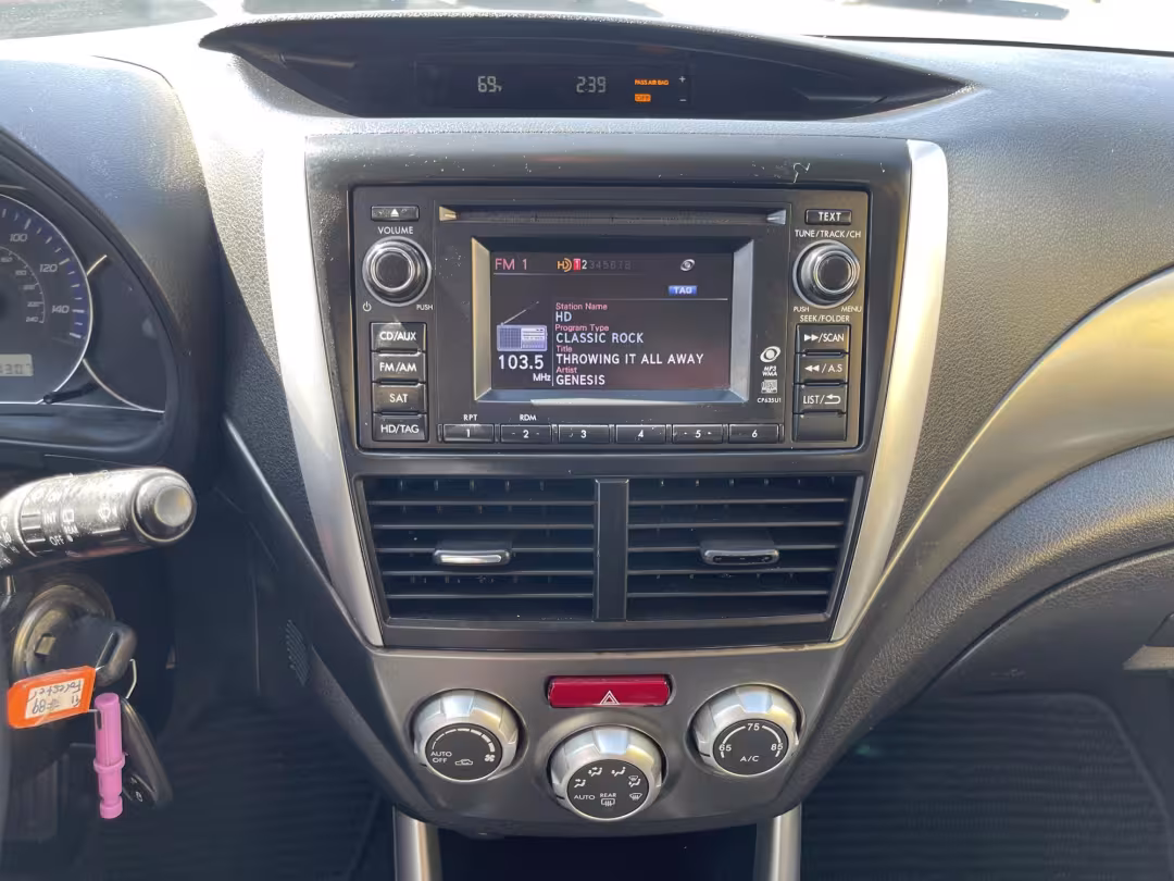 2011 Subaru Forester - JF2SHBEC5BH742822 - Image #15