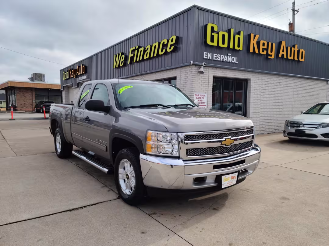 2012 Chevrolet Silverado 1500 - 1GCRKSE79CZ291679 - Image #5